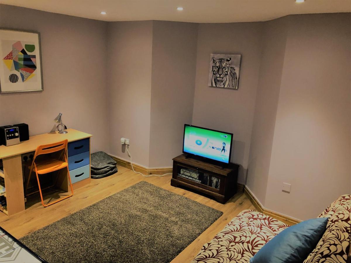 Tarporley Holiday Cottage Extérieur photo